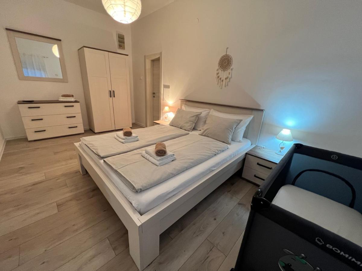 Kaala Apartments Supetarska Draga Extérieur photo